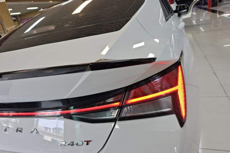 Used Hyundai Elantra 2022 240TGDi DCT LUX Prestige Edition
