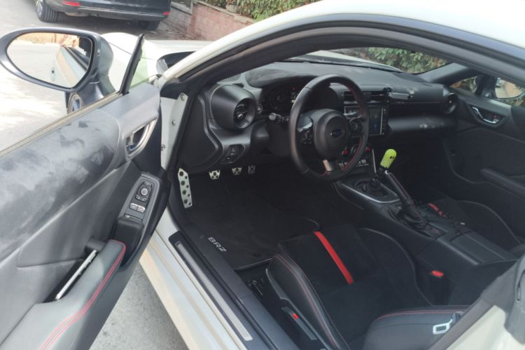 Used Subaru BRZ 2022 2.4L Manual Version
