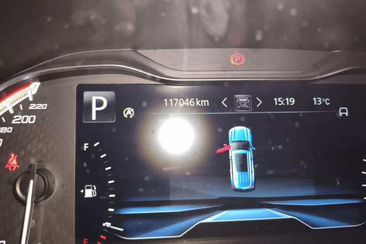 Used SAIC MAXUS D90 2017 2.0T Automatic All-Wheel Drive Sirius Odometer Close Up