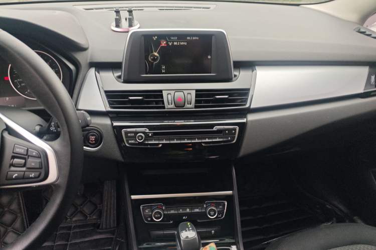 Used BMW 2 Series Gran Tourer 2015 218i Leading Model