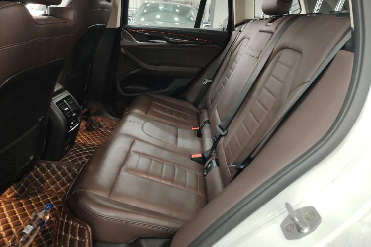 Used BMW X3 2020 xDrive30i Luxury Model with M Sport Package Left Rear Seat