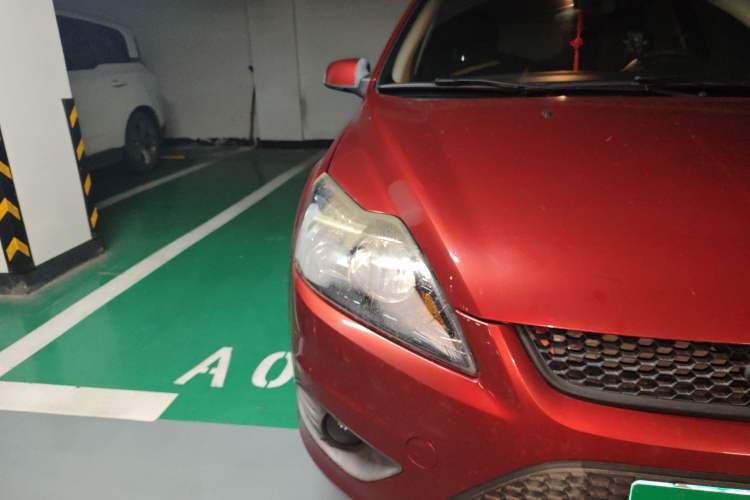 Used Ford Focus 2013 Hatchback Classic 1.8L Automatic Millionth Anniversary Edition
