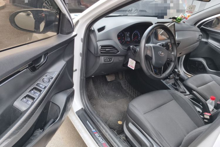 Used Hyundai Celesta 2018 1.6L Automatic GL Enjoyment Edition China VI compliant