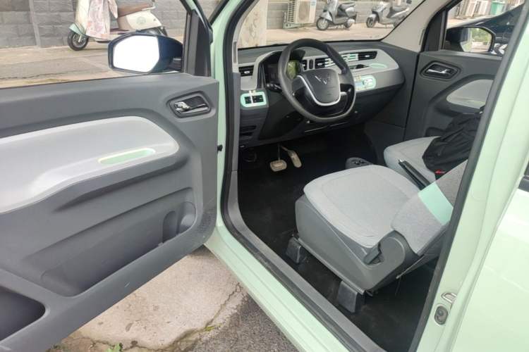 Used Wuling Hongguang MINIEV 2021 Macaron Fashion Model Lithium Iron Phosphate