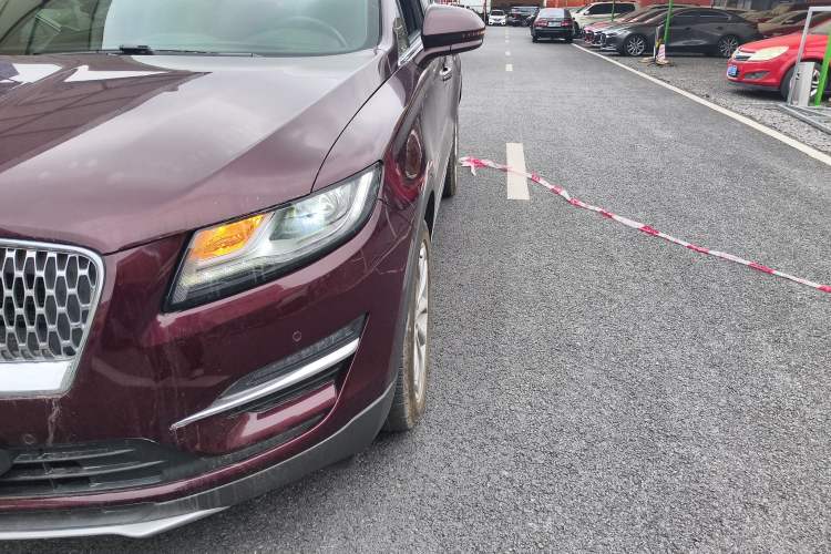 Used Lincoln MKC 2019 2.0T Two-Wheel Drive Zunya Version China VI Standard
