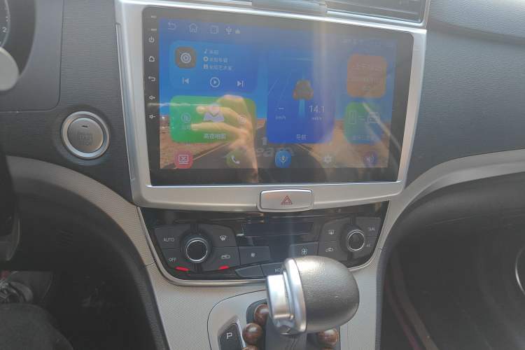 Used Haval M6 2019 1.5T DCT Two-Wheel Drive Value Edition China VI Standard
