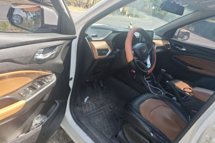 Used Wuling Hongguang S3 2018 1.5L Manual Luxury Model China V Standard
