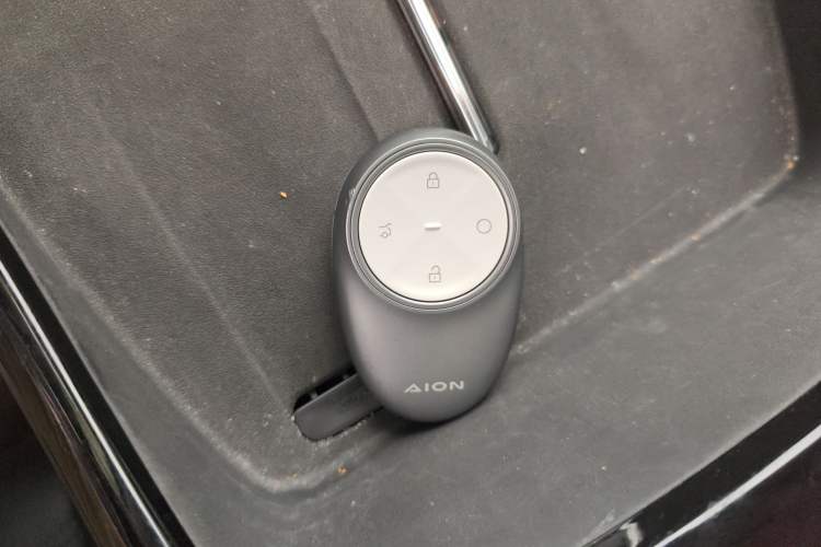 Used AION V 2024 Aion Tyrannosaurus 650 LiDAR Edition
