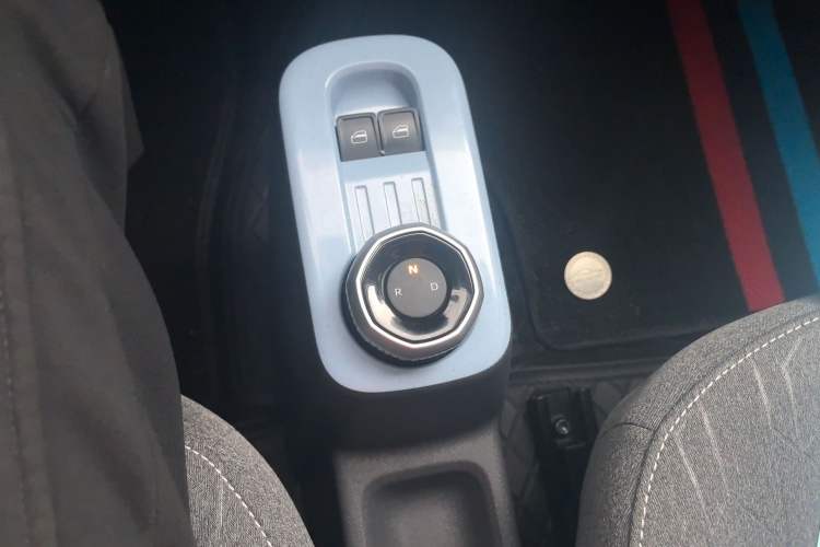 Used Geely Galaxy Panda 2024 Panda Mini 200km Endurance Bear