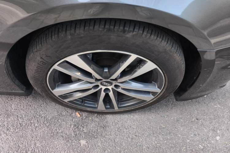 Used Audi A6L 2019 40 TFSI Luxury Dynamic Model
