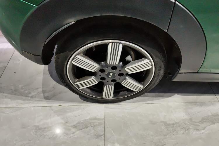 Used MINI MINI 2019 1.5T COOPER Artist Five-Door Edition
