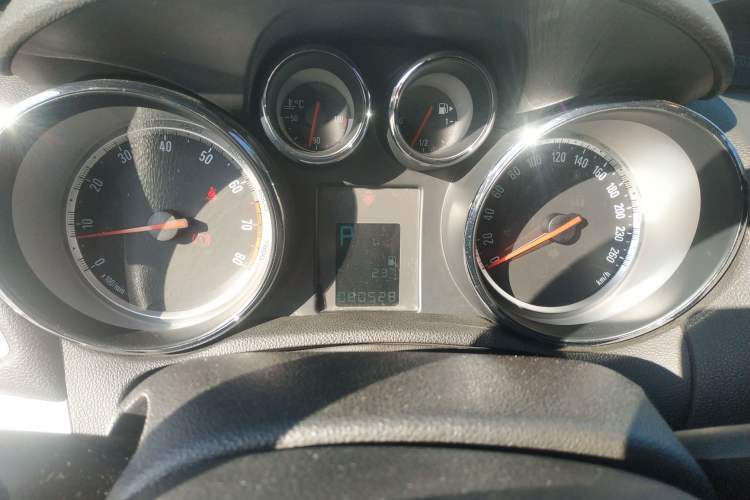 Used Buick Encore 2014 1.4T Automatic Two-Wheel Drive Urban Elite Model
