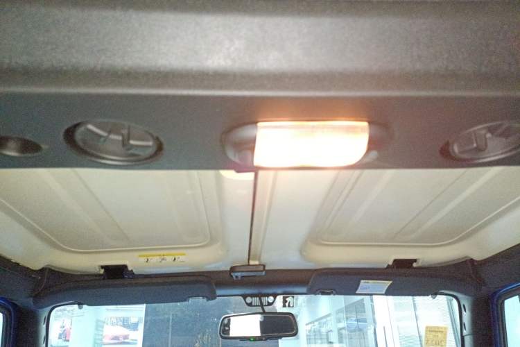 Used Jeep Wrangler 2014 3.0L Sahara Four-Door Edition