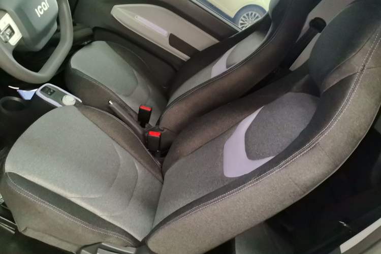 Used Chery QQ Ice Cream 2022 170km Sundae Phosphate Lithium-Ion
