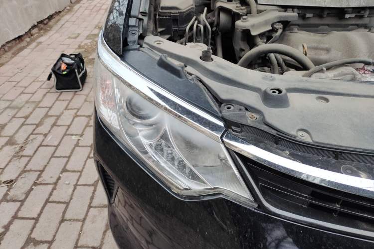 Used Toyota Camry 2016 2.0G 10th Anniversary Leading Edition
