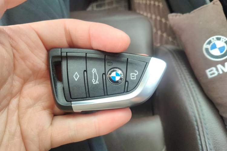 Used BMW iX3 2021 Leading Type

