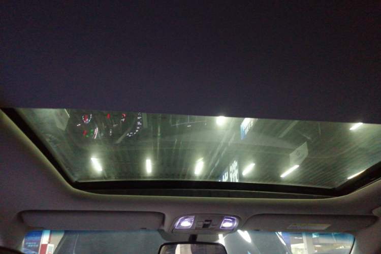 Used Kia K5 New Energy 2018 2.0L ZhiZun Edition Headliner