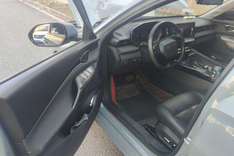 Used Baojun Valli 2021 1.5T Naqu Starry Sky CVT Flagship Model
