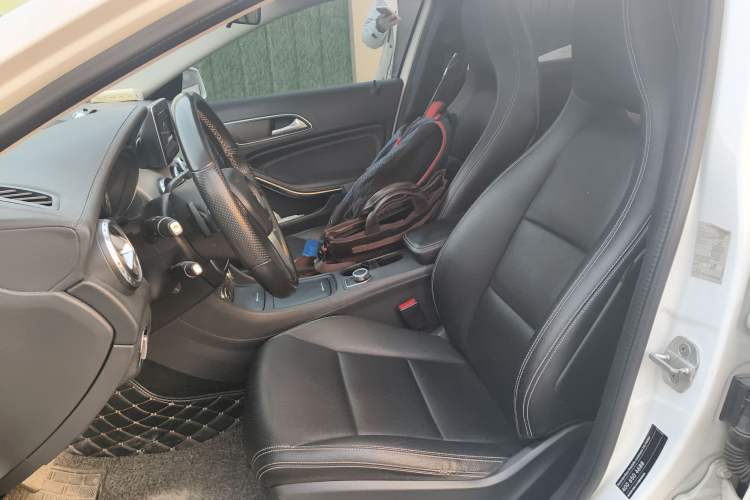 Used Mercedes-Benz GLA 2015 GLA 200 Fashion Model