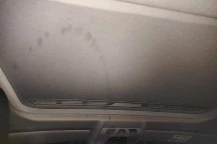 Used BMW 1 Series 2016 118i Leading Model Headliner