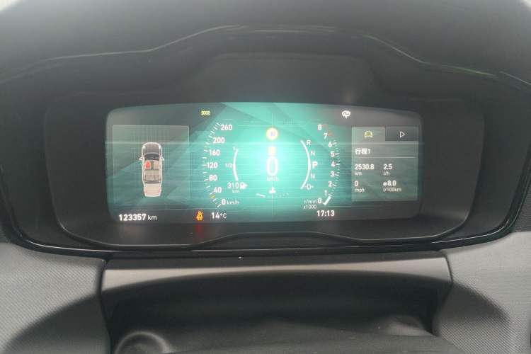 Used Lynk & Co 01 2019 2.0T Two-Wheel-Drive Pro Version China VI Standard
