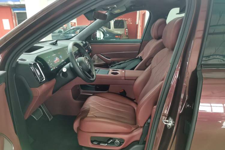 Used Hima AITO M8 2025 Extended-Range Ultra Version 53.4 kWh 5-Seater Edition