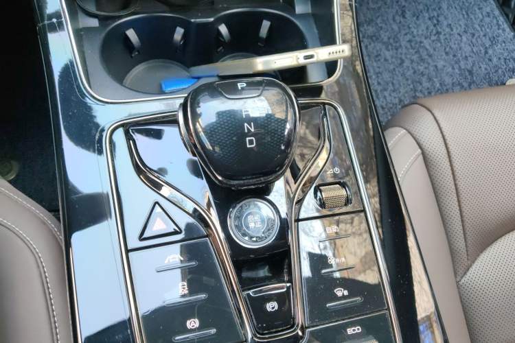 Used BYD Han 2020 EV Long-Range Luxury Model
