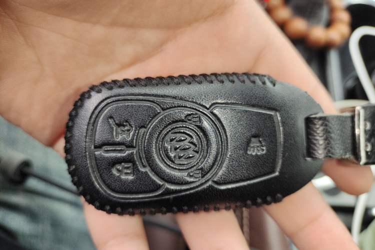 Used Buick Envision 2021 532T Two-Wheel-Drive Luxury Version