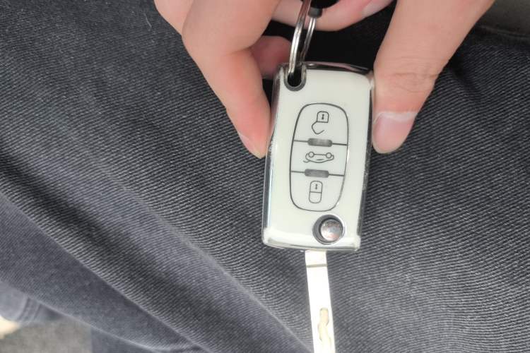 Used Peugeot 408 2013 2.0L Automatic Luxury Edition