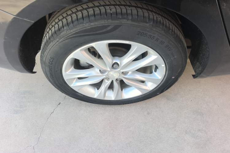 Used Buick Verano 2019 Sedan 20T Dual-Clutch Leading Model