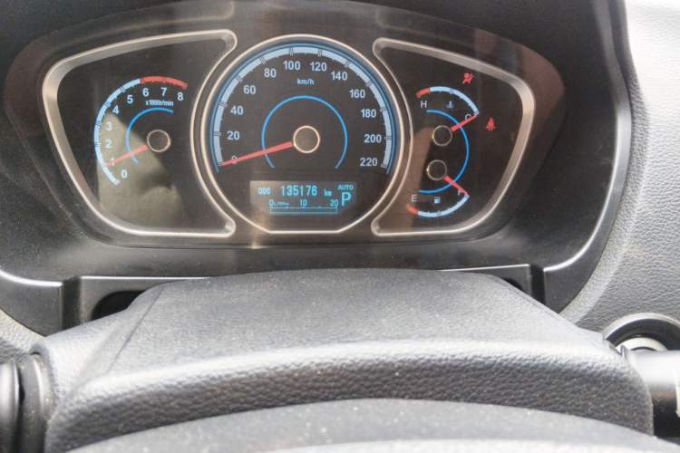 Used Haima S7 2013 2.0L Automatic ZhiZhen Version

