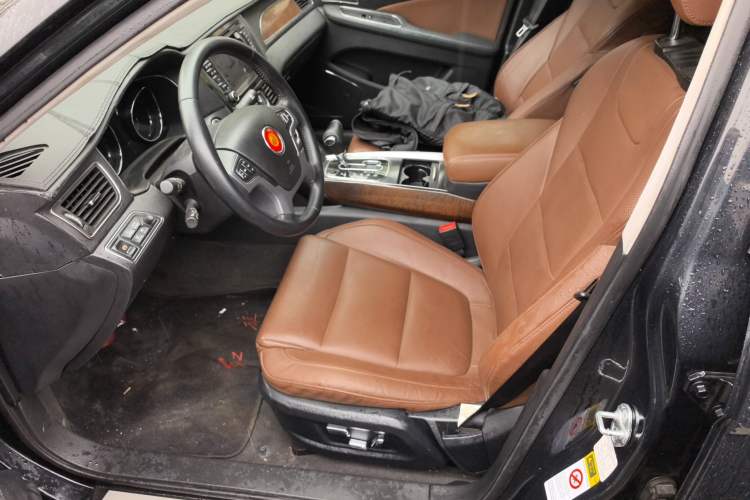 Used Hongqi H7 2017 2.0T Luxury Model Left Front Seat