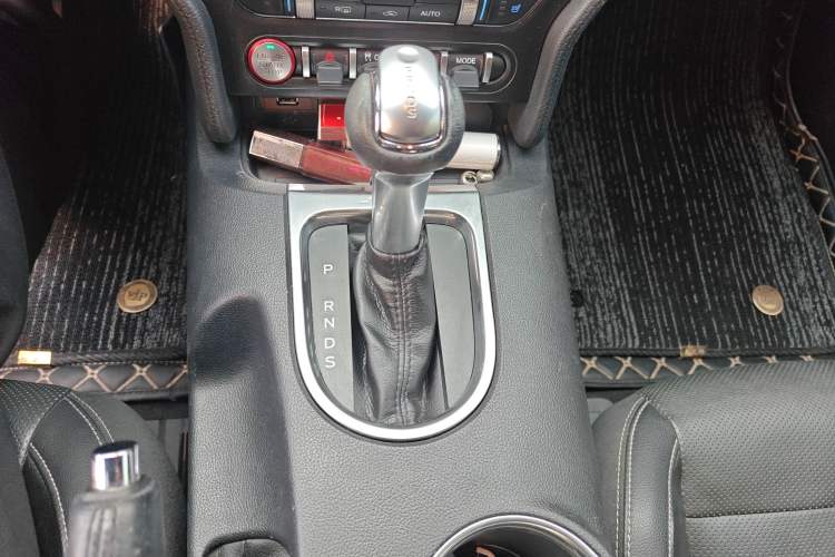 Used Ford Mustang 2021 2.3T EcoBoost Gear Lever