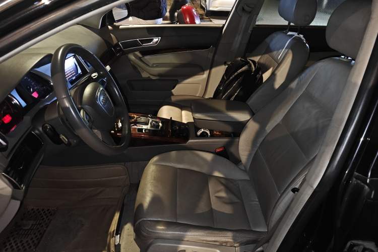 Used Audi A6L 2011 2.7 TDI Comfort Model