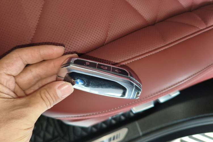 Used BMW X5 2023 xDrive 30Li Luxury M Sport Package