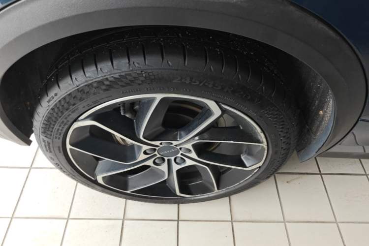 Used Lynk & Co 05 2022 2.0T Two-Wheel Drive Shine Halo
