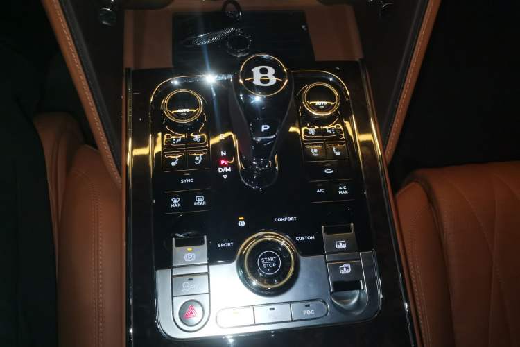 Used Bentley Flying Spur Plug-in Hybrid 2022 2.9T V6 Hybrid Gear Lever