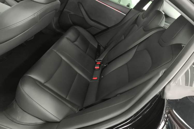 Used Tesla Model 3 2023 Long-Range All-Wheel-Drive Version