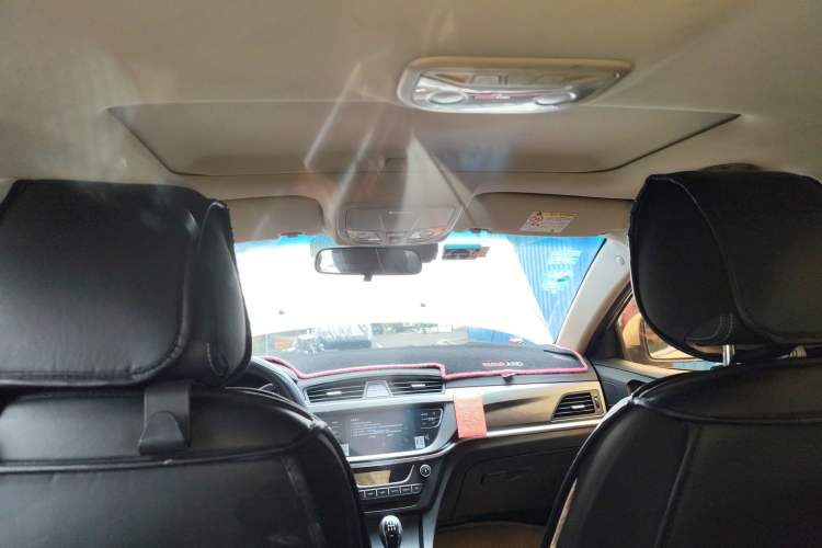 Used Geely Auto Emgrand 2017 Sedan Million Edition 1.5L Manual Upward Connect Version