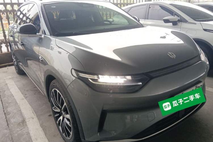 Used Leapmotor C11 2021 Luxury Edition Front Right 45 Deg