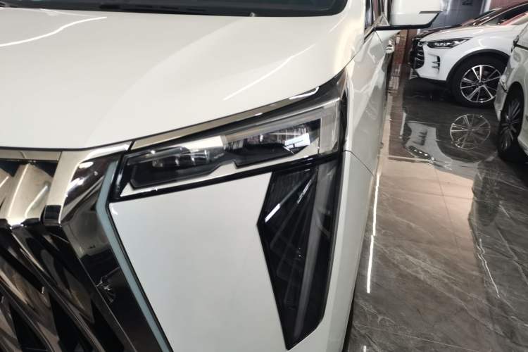 Used GAC Trumpchi M8 2023 Zongshi Series 400T Flagship Edition Left Front Headlight