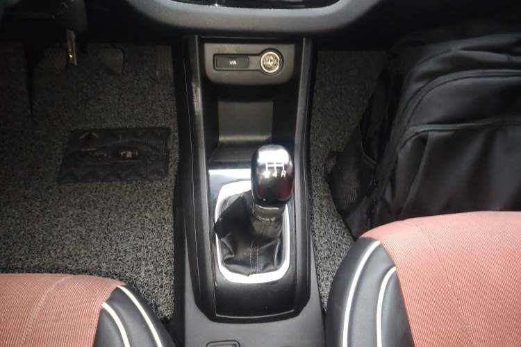 Used Baojun 310 2016 1.2L Manual Luxury Model