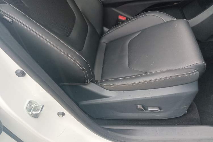 Used JAC QX PHEV 2023 120km Enjoyment Edition