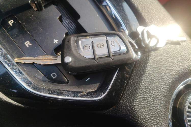 Used Soueast DX3 2016 1.5T CVT Luxury Model