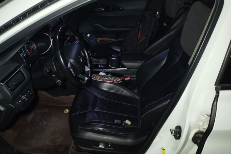 Used Hongqi H5 2018 30TD Smart Connect Dynamic Edition
