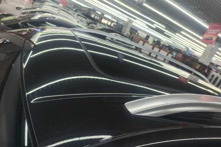 Used Volkswagen Tavendor 2024 380TSI All-Wheel-Drive R-Line Cruise Premium Edition Roof