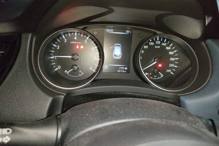 Used Nissan Qashqai 2025 Facelifted Honor 2.0L CVT XV Genuine Edition Instrument Cluster