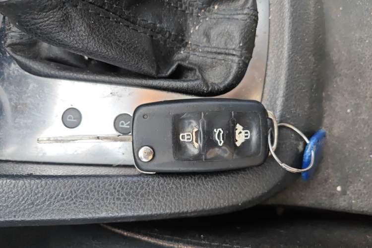 Used Volkswagen Sagitar 2012 1.4TSI Automatic Luxury Edition