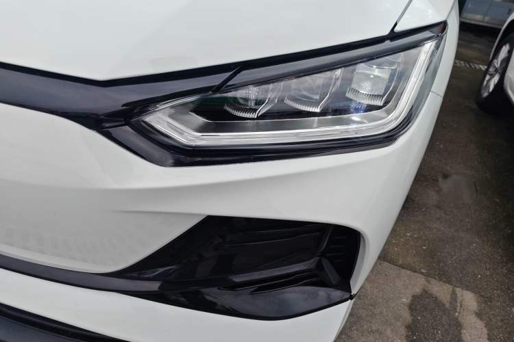 Used BYD e2 2023 Luxury Model Left Front Headlight