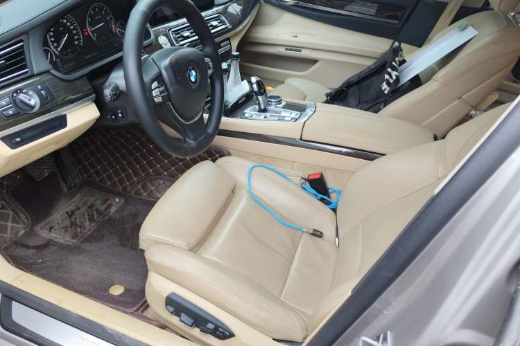 Used BMW 7 Series 2013 740Li xDrive Left Front Seat